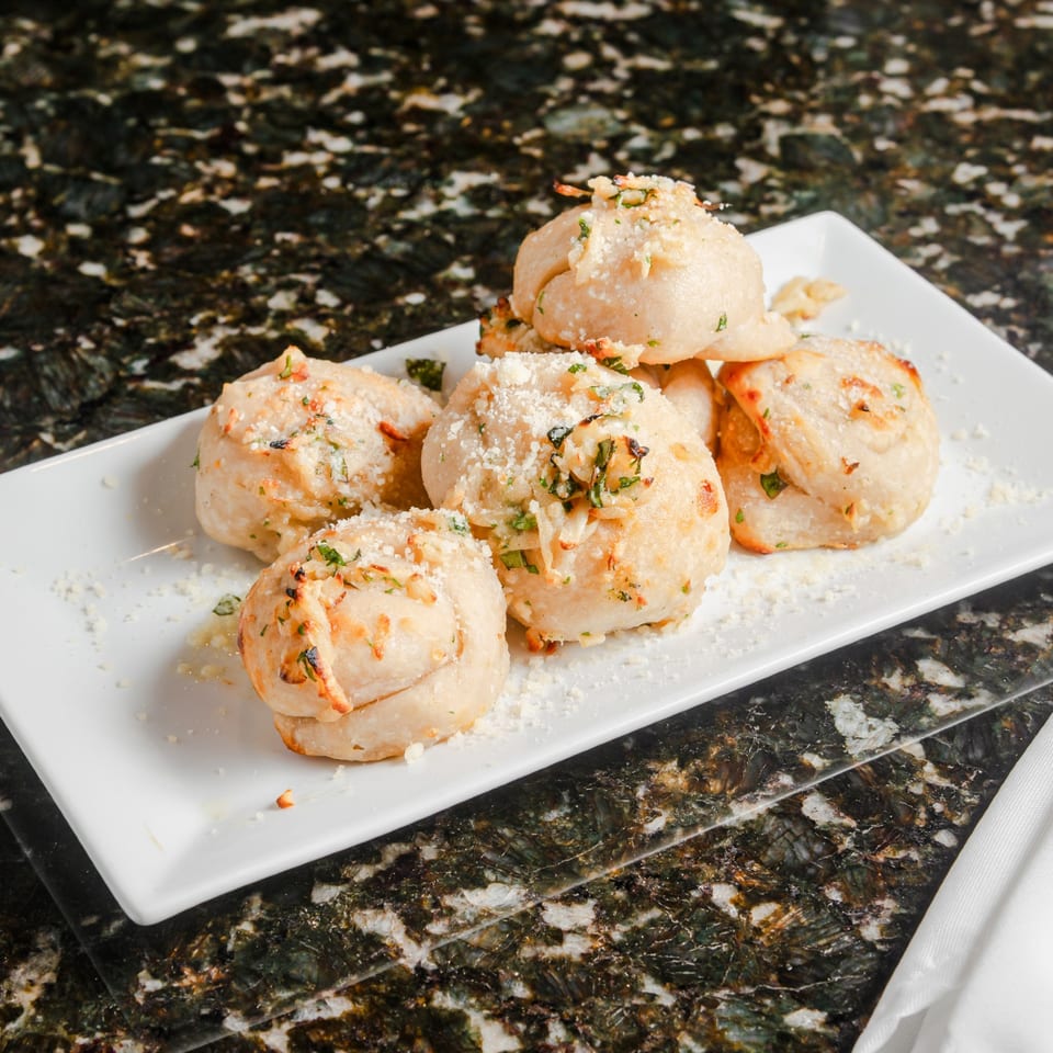 Sourdough Garlic Knots