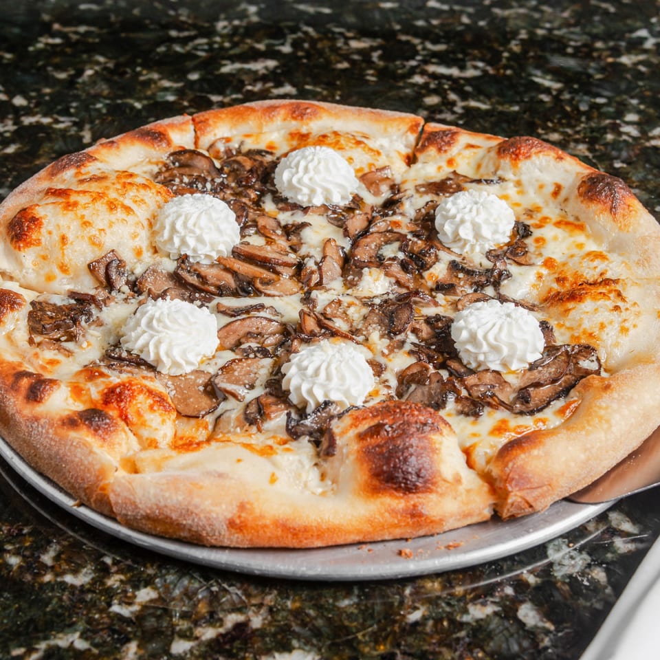 Mellow Mushroom pizza